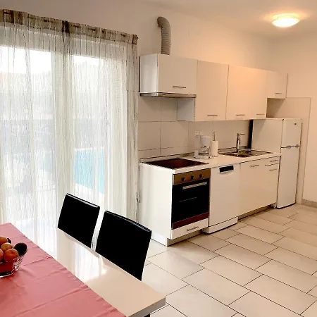 Pineta شقة فاجانا