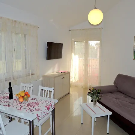 Apartment Pineta