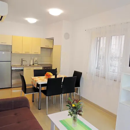 Apartment Pineta