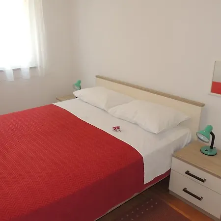 Pineta Apartment *