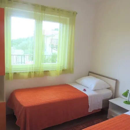 Pineta Apartment *