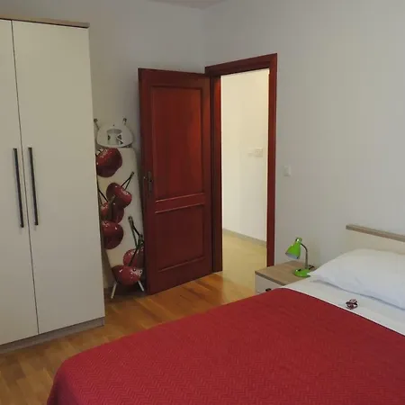 Pineta Apartment *